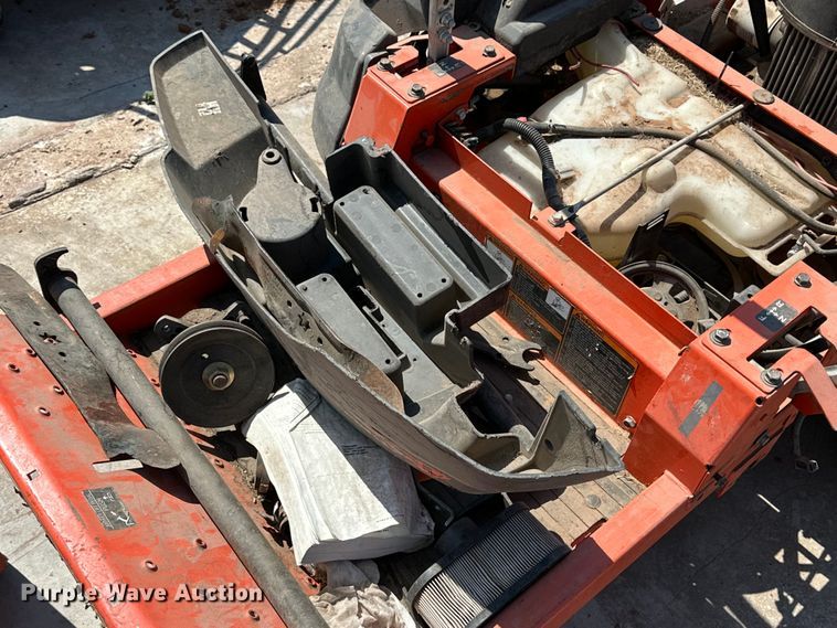 image for item DG4352 (3) ZTR lawn mowers