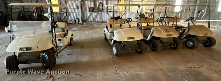 image for item DG4354 (4) EZ-GO golf carts