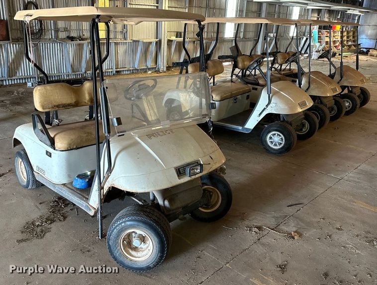 image for item DG4354 (4) EZ-GO golf carts