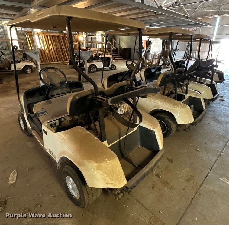 image for item DG4354 (4) EZ-GO golf carts