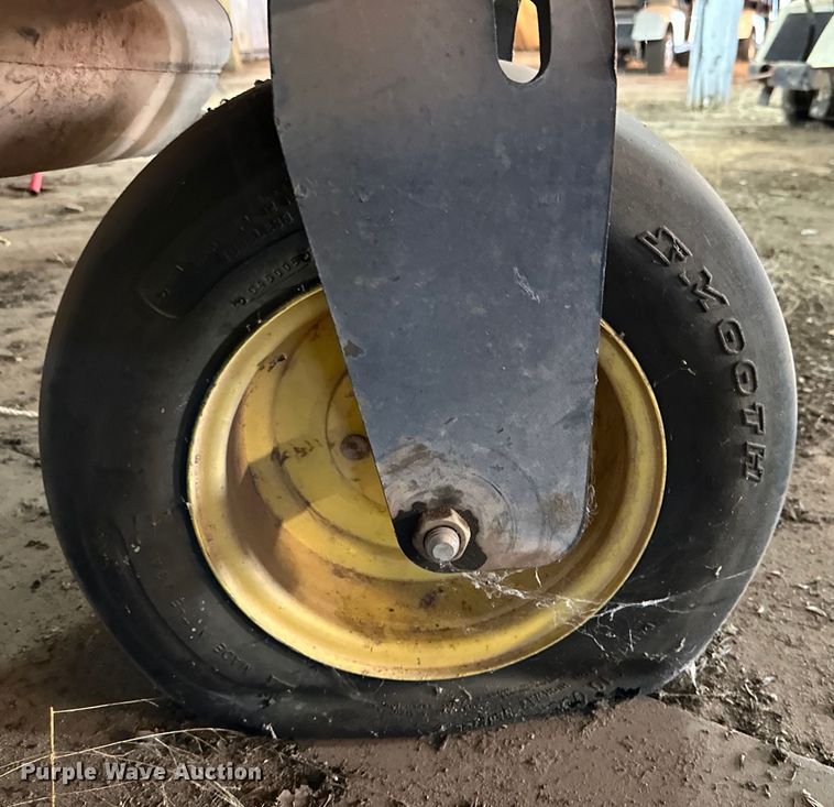 image for item DG4356 John Deere 2500A reel mower