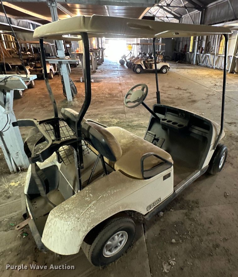 image for item DG4357 (4) EZ-GO golf carts 