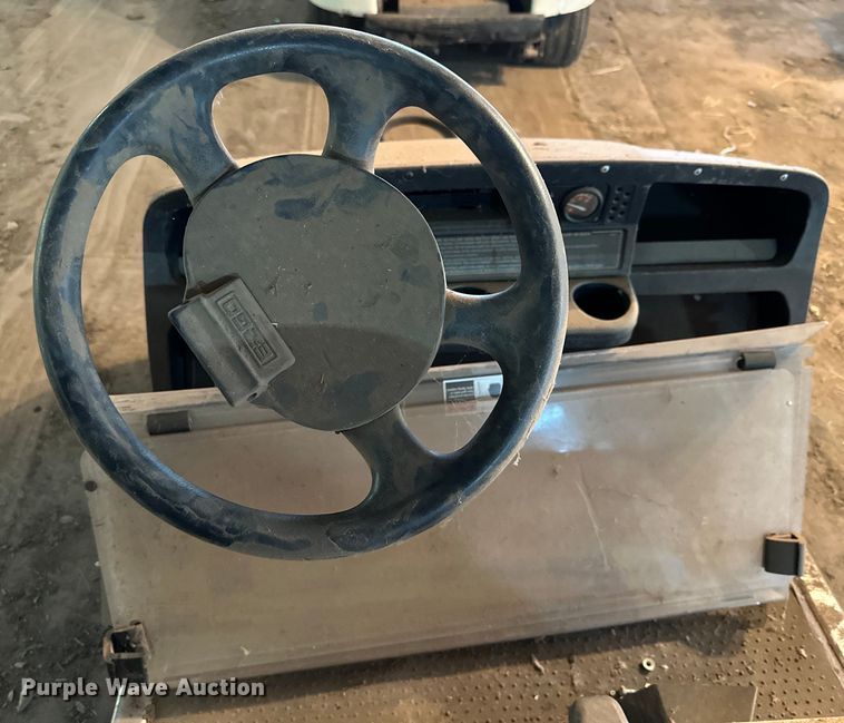 image for item DG4357 (4) EZ-GO golf carts 