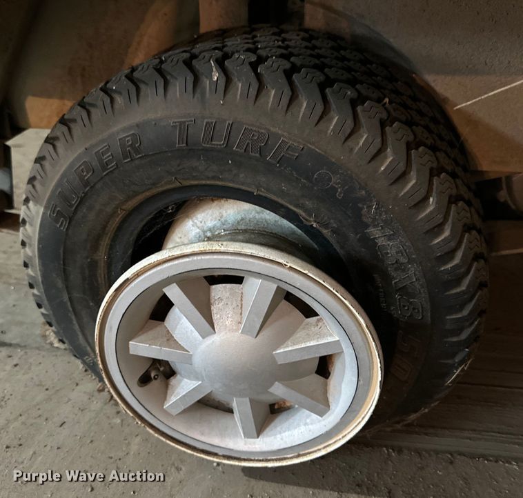 image for item DG4357 (4) EZ-GO golf carts 