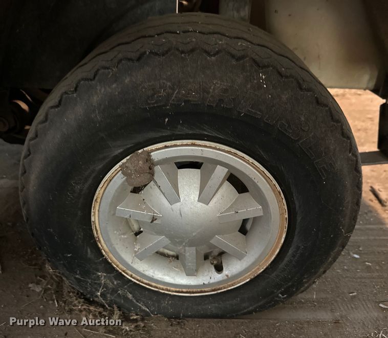 image for item DG4357 (4) EZ-GO golf carts 