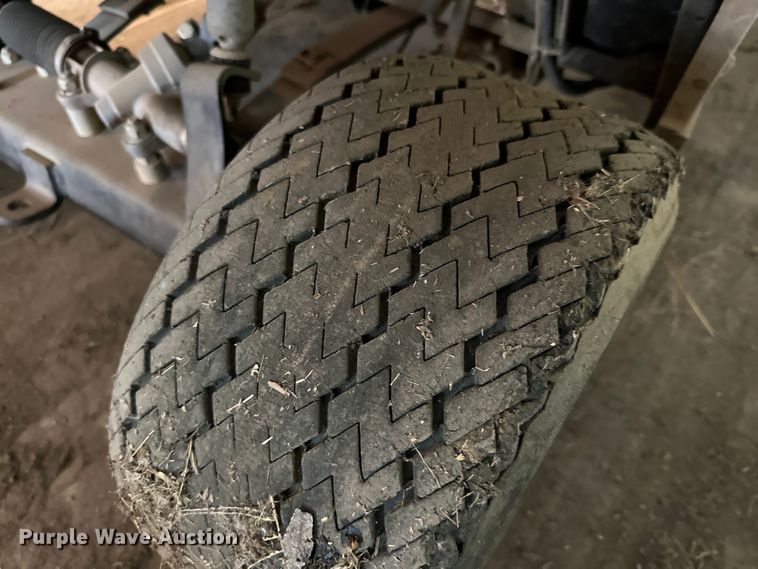 image for item DG4357 (4) EZ-GO golf carts 