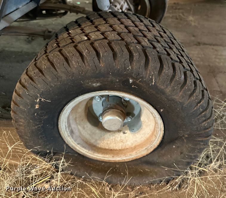 image for item DG4357 (4) EZ-GO golf carts 