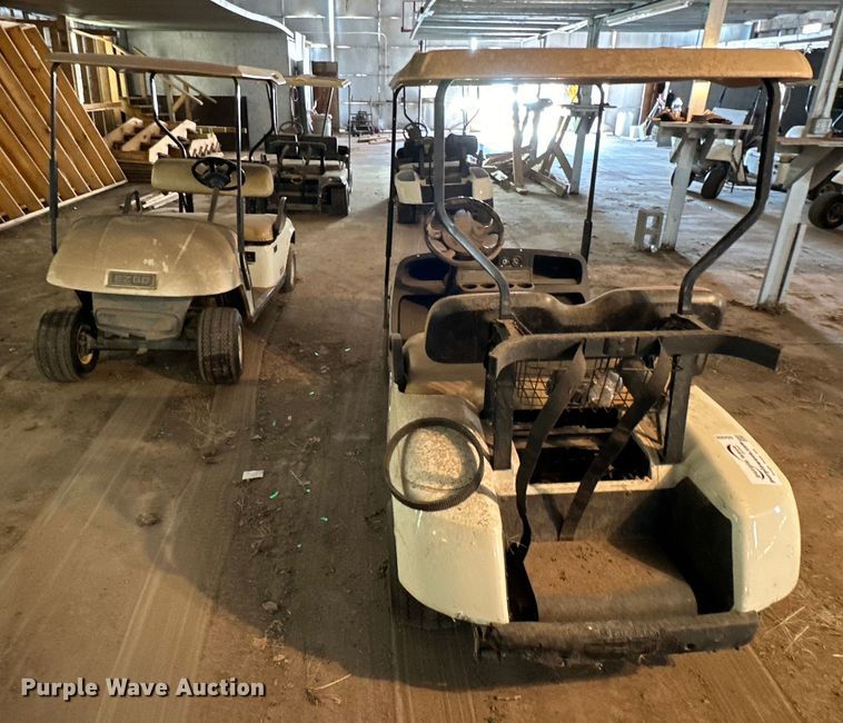 image for item DG4358 (4) EZ-GO golf carts