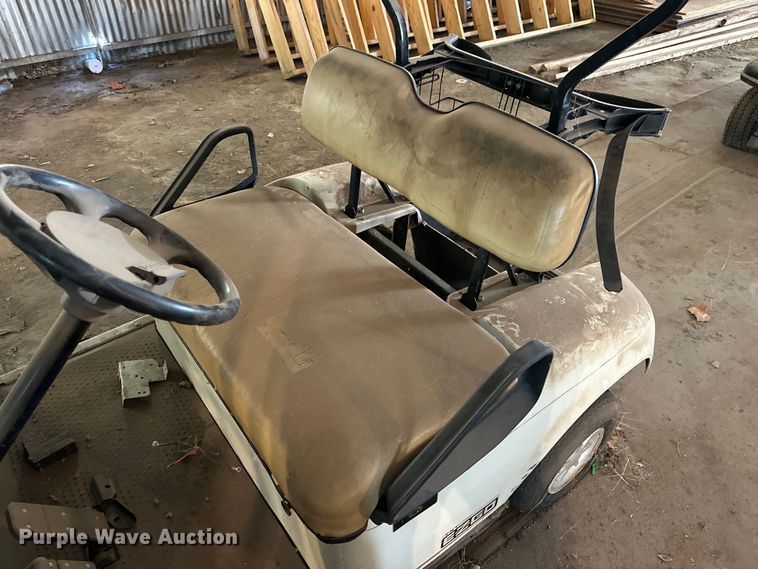 image for item DG4358 (4) EZ-GO golf carts