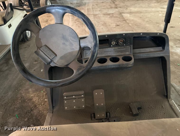 image for item DG4358 (4) EZ-GO golf carts