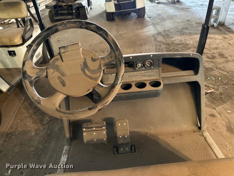 image for item DG4358 (4) EZ-GO golf carts