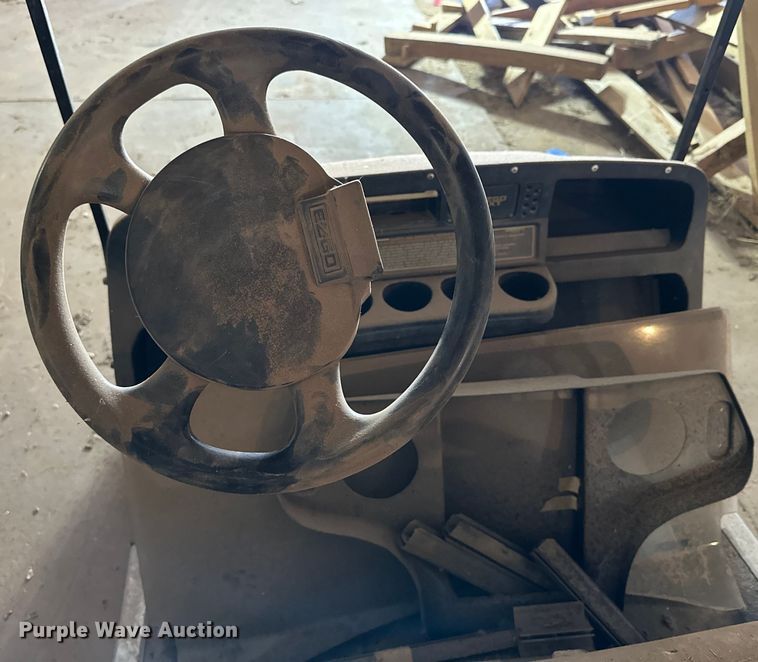 image for item DG4358 (4) EZ-GO golf carts