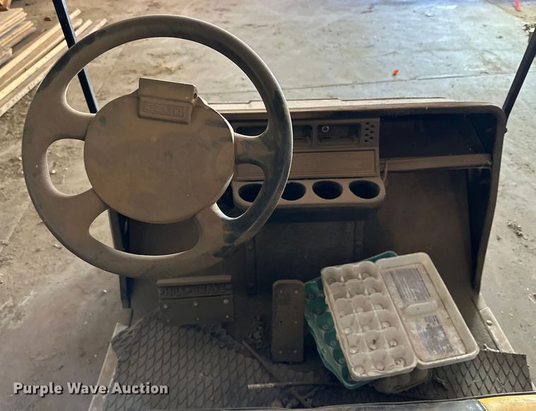 image for item DG4358 (4) EZ-GO golf carts