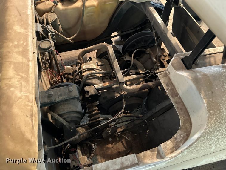 image for item DG4358 (4) EZ-GO golf carts