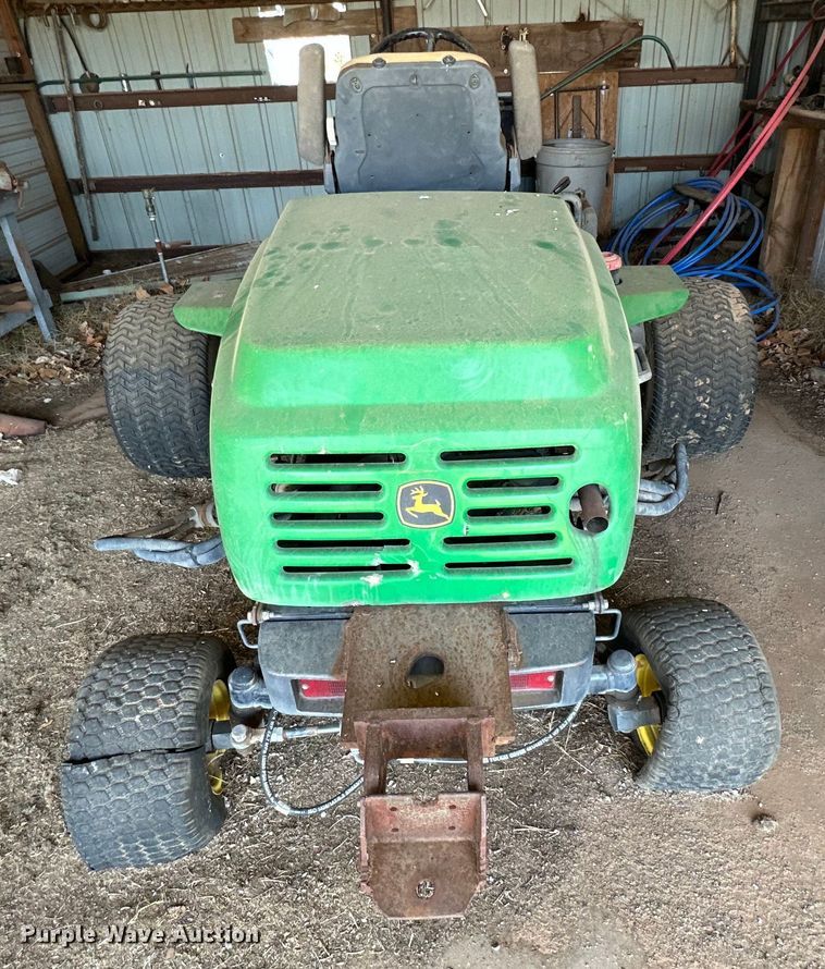 image for item DG4359 John Deere 3235B reel mower