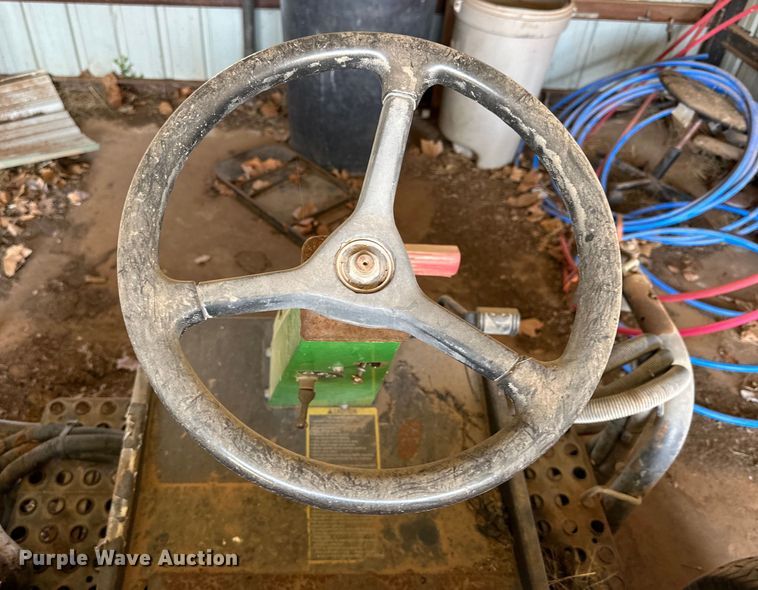 image for item DG4359 John Deere 3235B reel mower