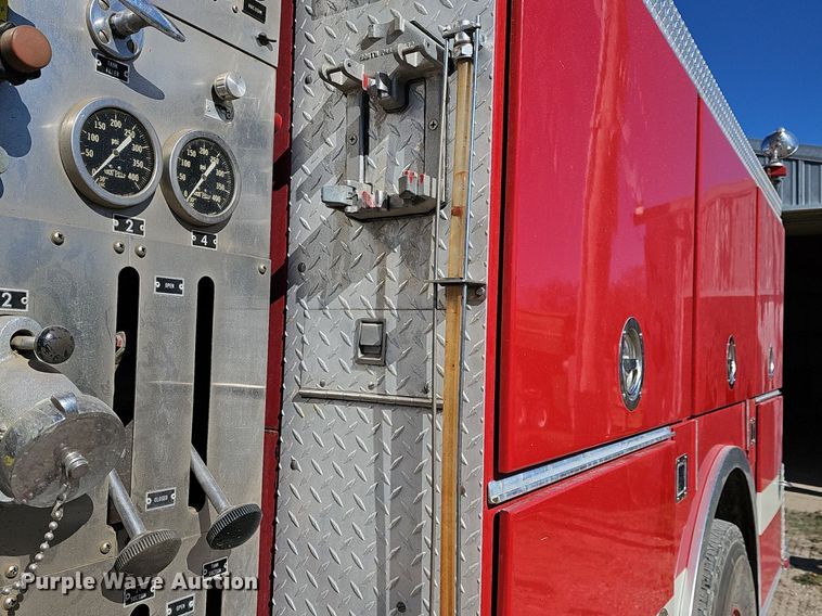 image for item DM1584 1985 Van Pelt Spartan fire truck