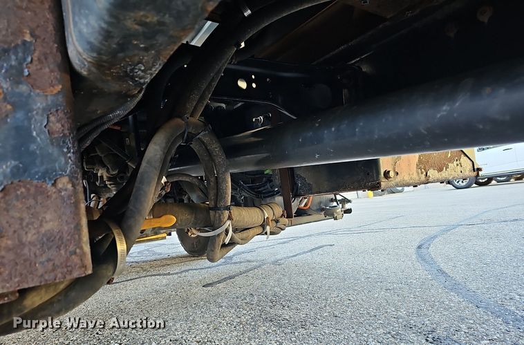 image for item DM1586 2010 International  WorkStar 7300 dump truck