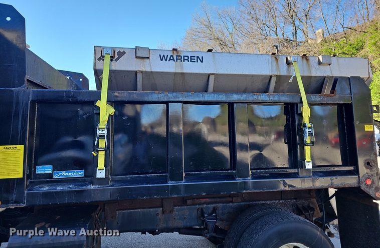 image for item DM1586 2010 International  WorkStar 7300 dump truck