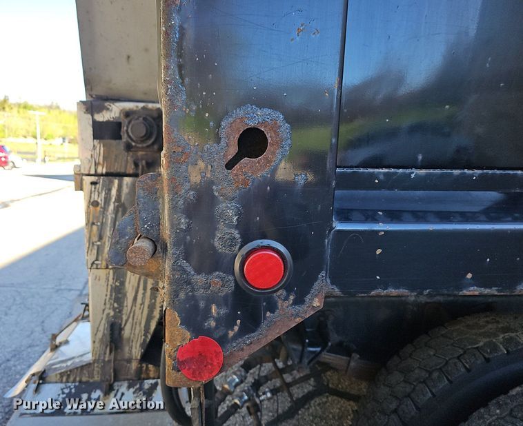 image for item DM1586 2010 International  WorkStar 7300 dump truck