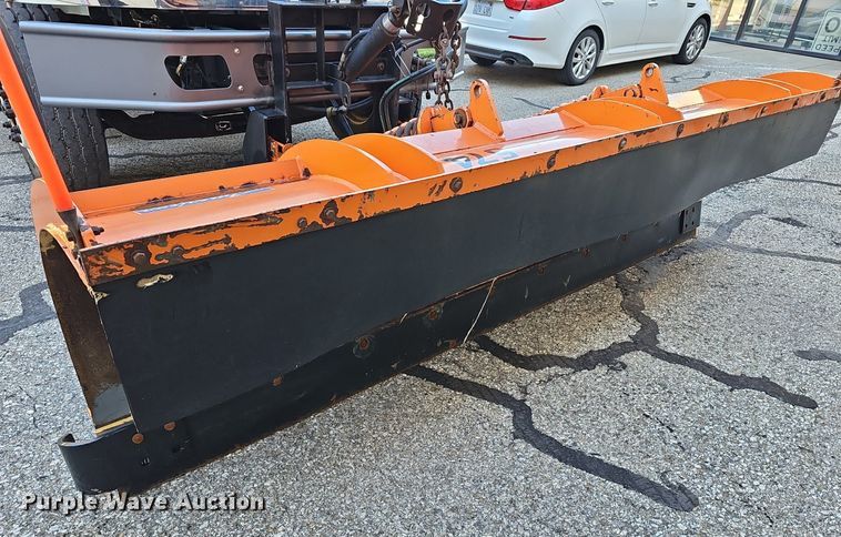 image for item DM1586 2010 International  WorkStar 7300 dump truck