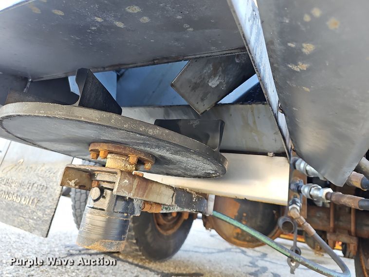 image for item DM1586 2010 International  WorkStar 7300 dump truck