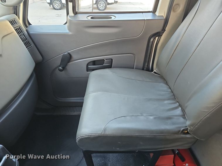 image for item DM1586 2010 International  WorkStar 7300 dump truck