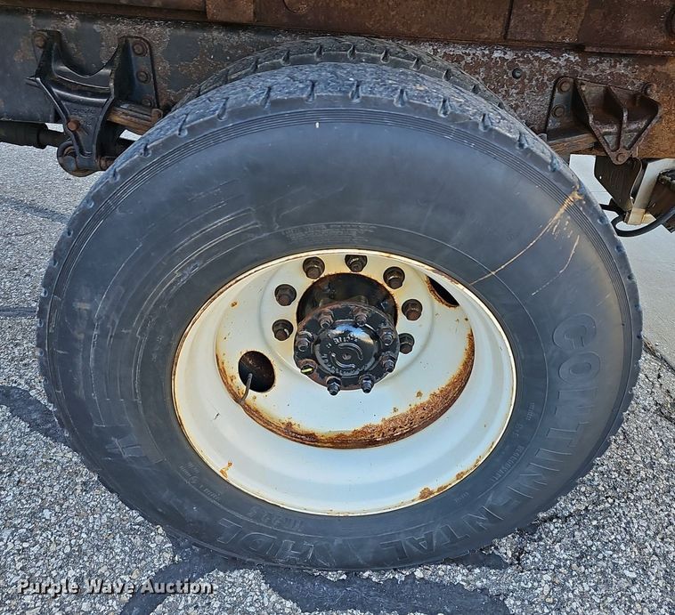 image for item DM1586 2010 International  WorkStar 7300 dump truck