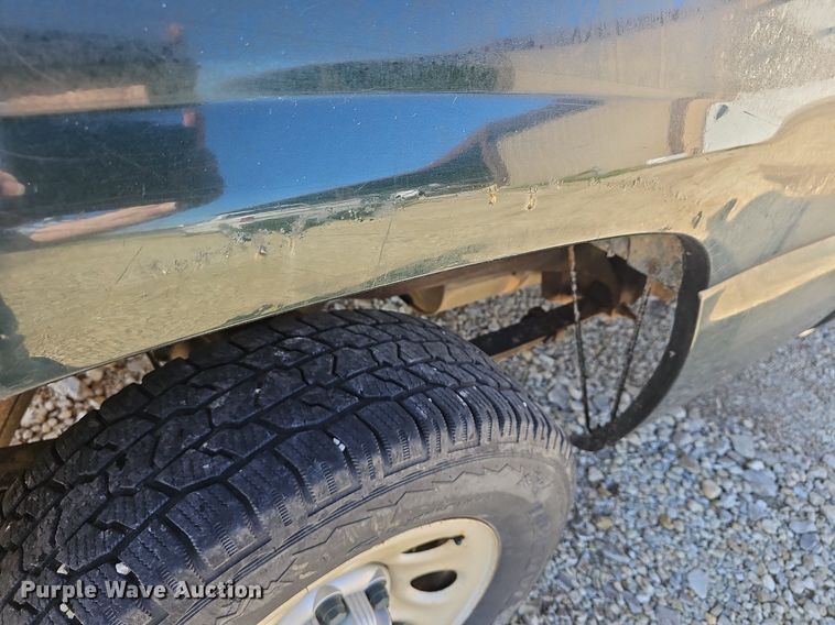 image for item DM1601 2006 Chevrolet Silverado 1500 Ext. Cab pickup truck