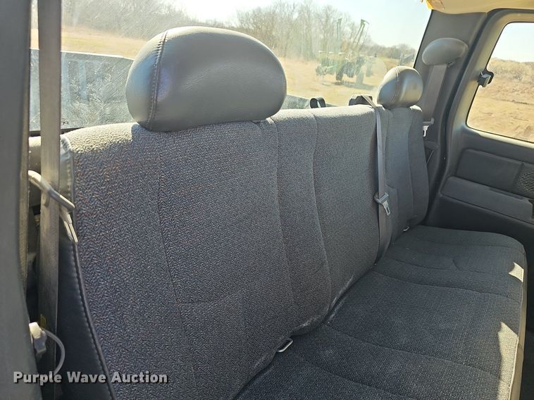 image for item DM1601 2006 Chevrolet Silverado 1500 Ext. Cab pickup truck