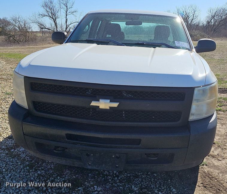 image for item DM1602 2009 Chevrolet Silverado 1500 Ext. Cab pickup truck
