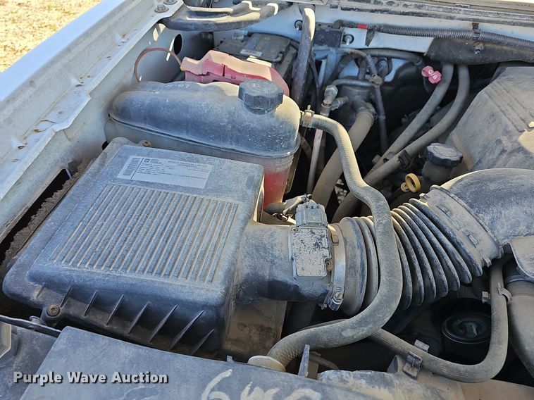 image for item DM1602 2009 Chevrolet Silverado 1500 Ext. Cab pickup truck