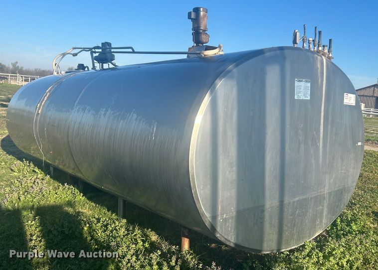 image for item DO1063 Alfa Laval Model AC3000 Stainless steel milk tank