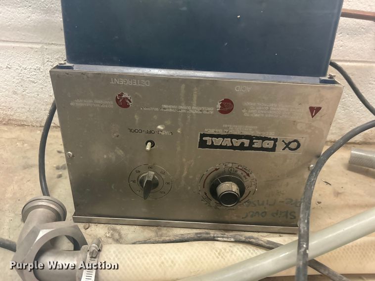 image for item DO1063 Alfa Laval Model AC3000 Stainless steel milk tank