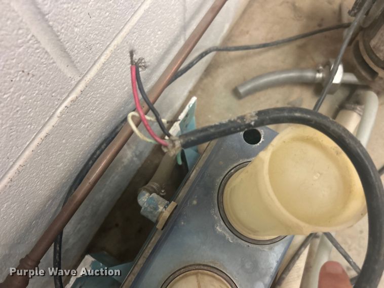 image for item DO1063 Alfa Laval Model AC3000 Stainless steel milk tank