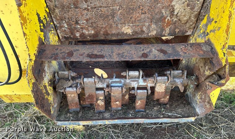 image for item DO1065 Manure spreader