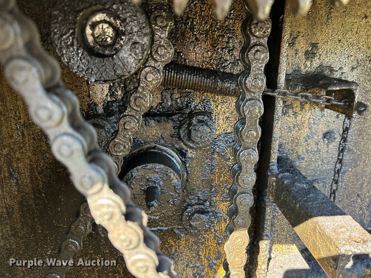 image for item DO1065 Manure spreader