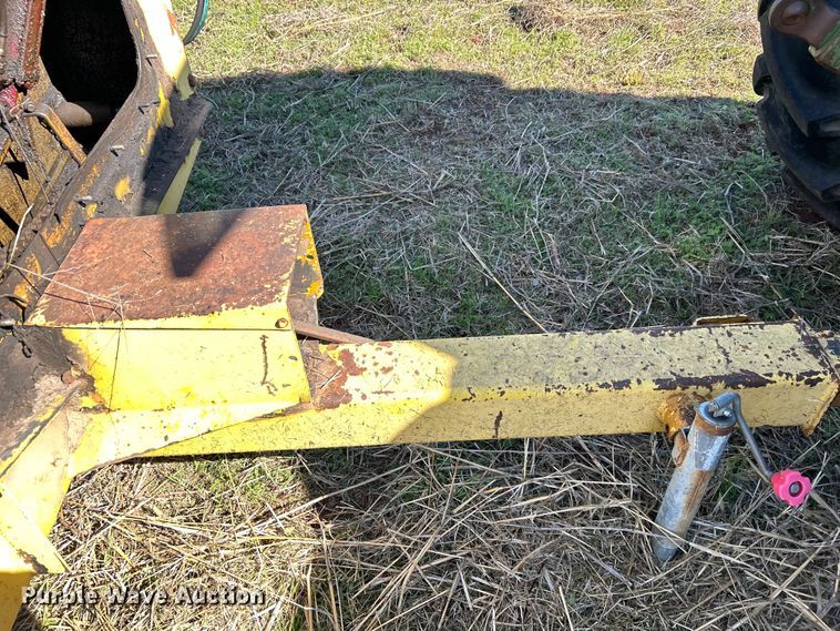 image for item DO1065 Manure spreader