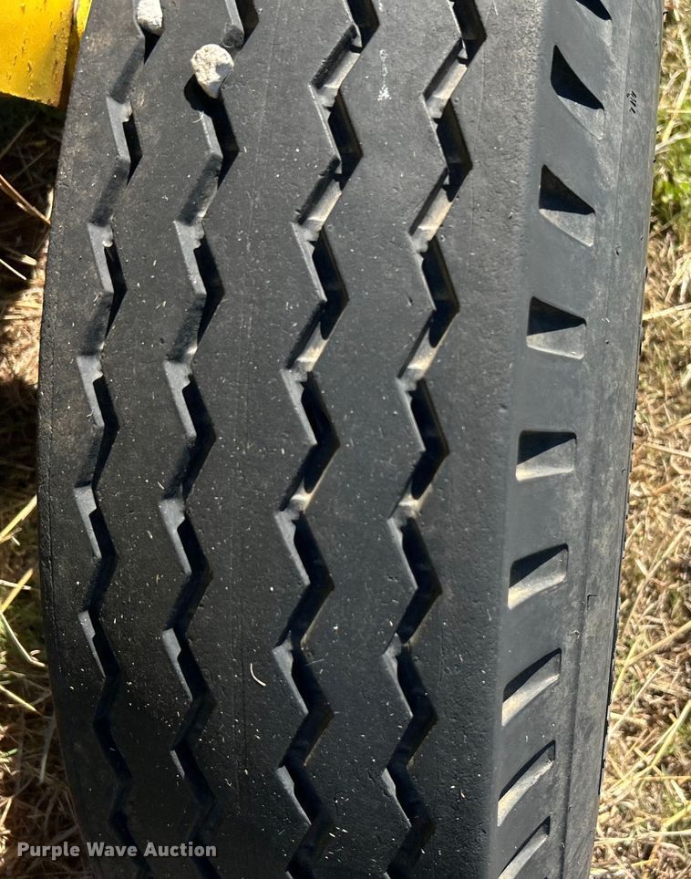 image for item DO1065 Manure spreader