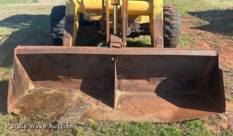 image for item DO1069 John Deere 210LE landscape tractor