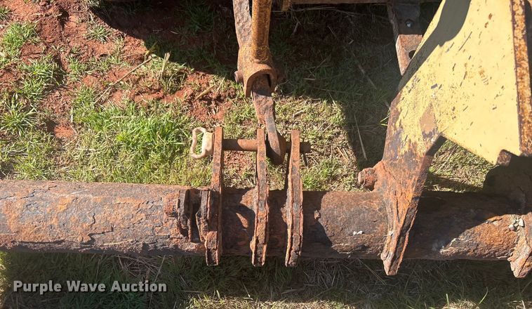 image for item DO1069 John Deere 210LE landscape tractor