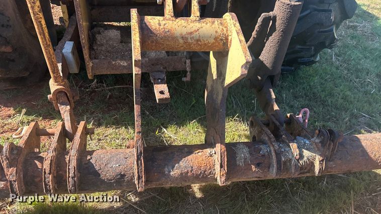 image for item DO1069 John Deere 210LE landscape tractor