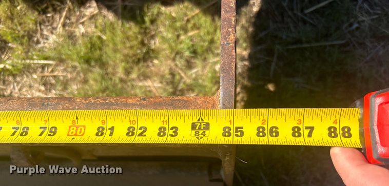 image for item DO1069 John Deere 210LE landscape tractor