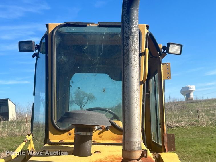 image for item DO1069 John Deere 210LE landscape tractor