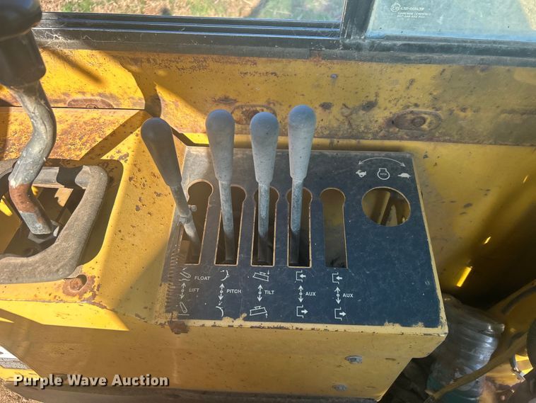 image for item DO1069 John Deere 210LE landscape tractor