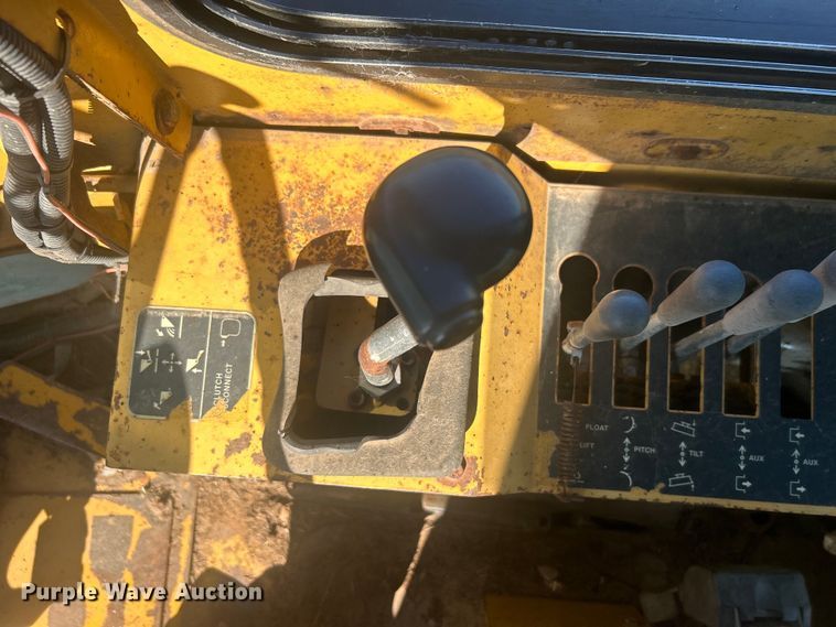 image for item DO1069 John Deere 210LE landscape tractor