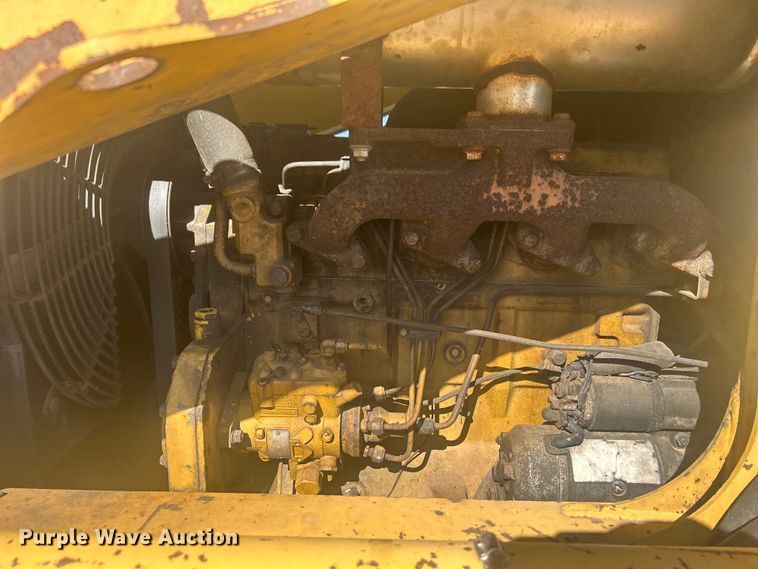 image for item DO1069 John Deere 210LE landscape tractor