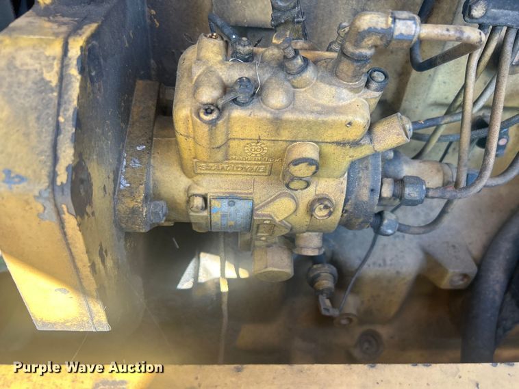 image for item DO1069 John Deere 210LE landscape tractor