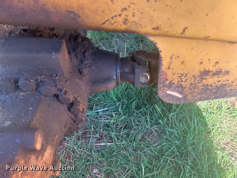 image for item DO1069 John Deere 210LE landscape tractor