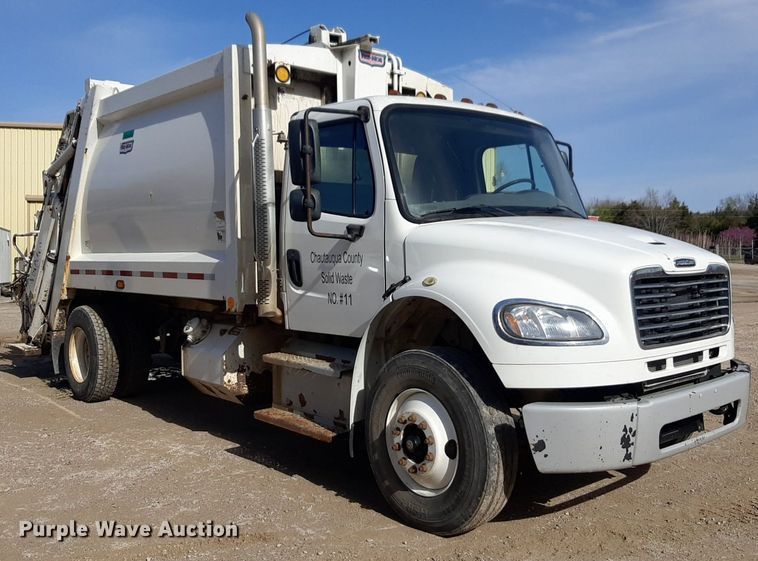 image for item DP2730 2019 Freightliner Business Class M2 106 refuse truck